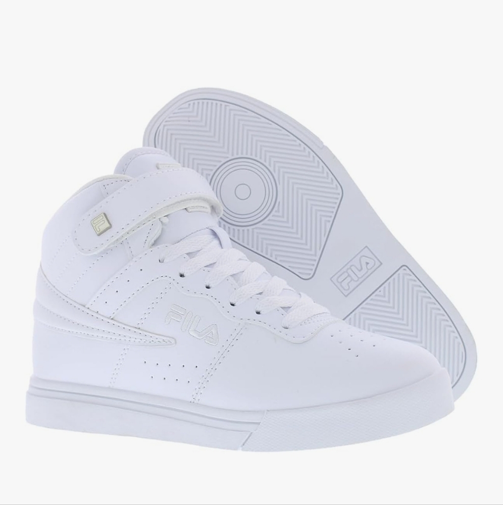 New Fila Vulc 13 All White Sneakers Women's size 6.5